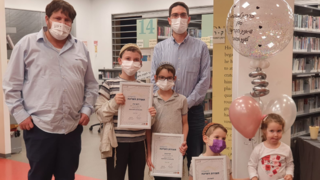 גרינברג עם משפחת סדן. 522 ספרים בשנה