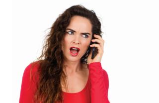 האשה זעמה כשגילתה על הרומן